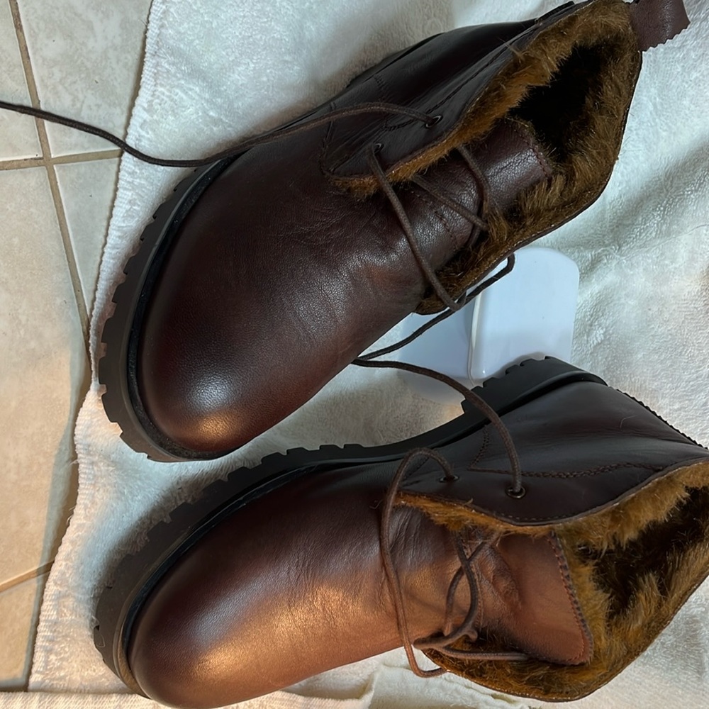 Boots brand new